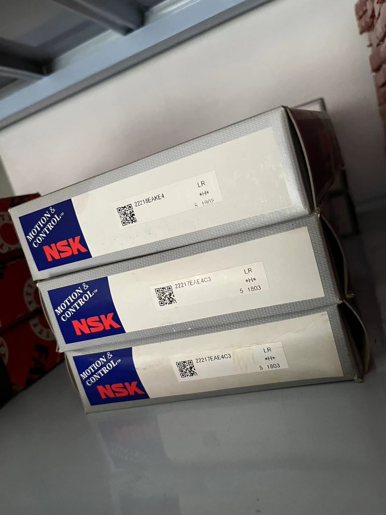 22218EAKE422218eake4