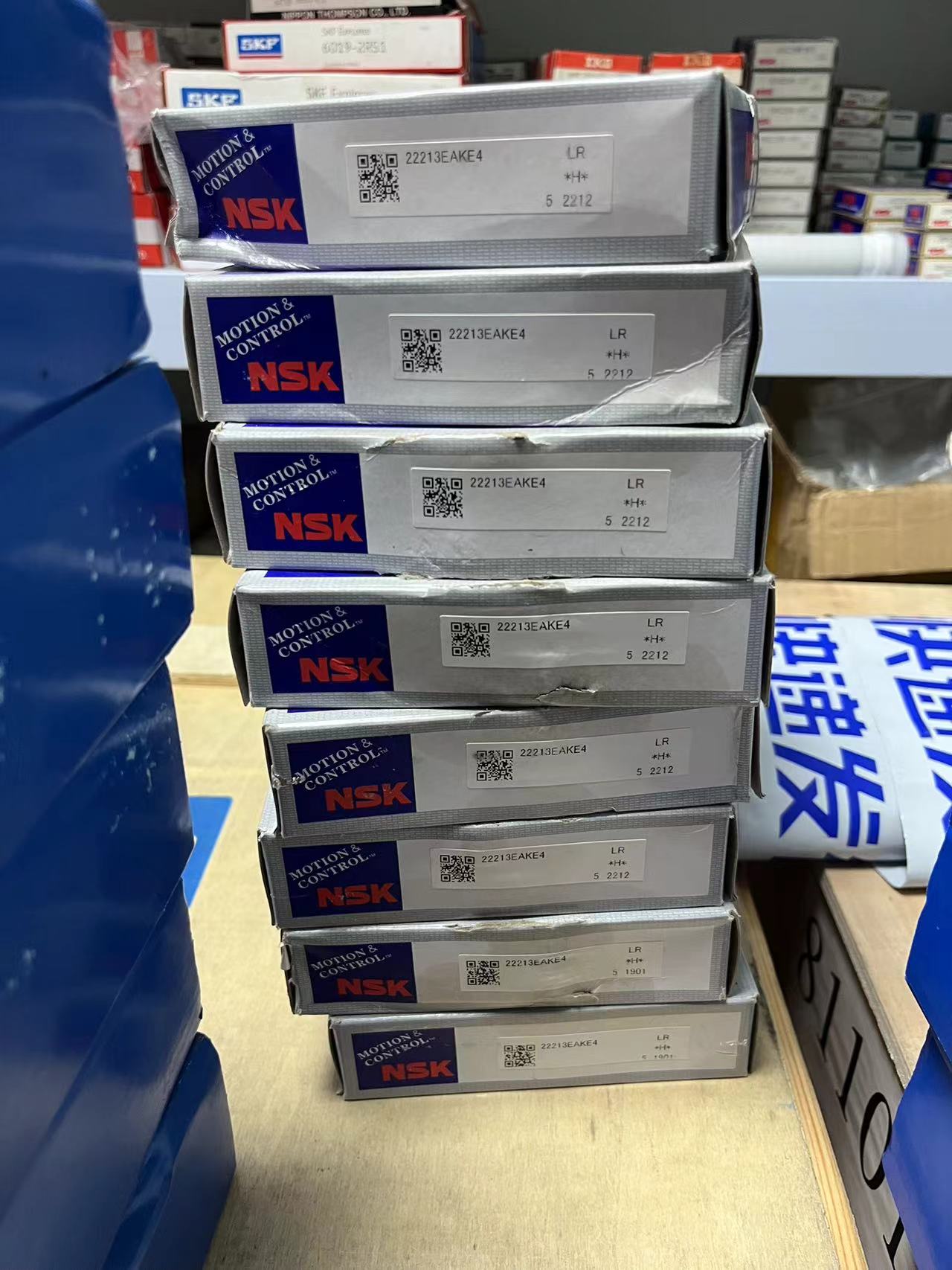 22213EAKE422213eake4